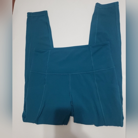 Athleta Salutation Stash 7/8 Legging - Picture 2 of 8